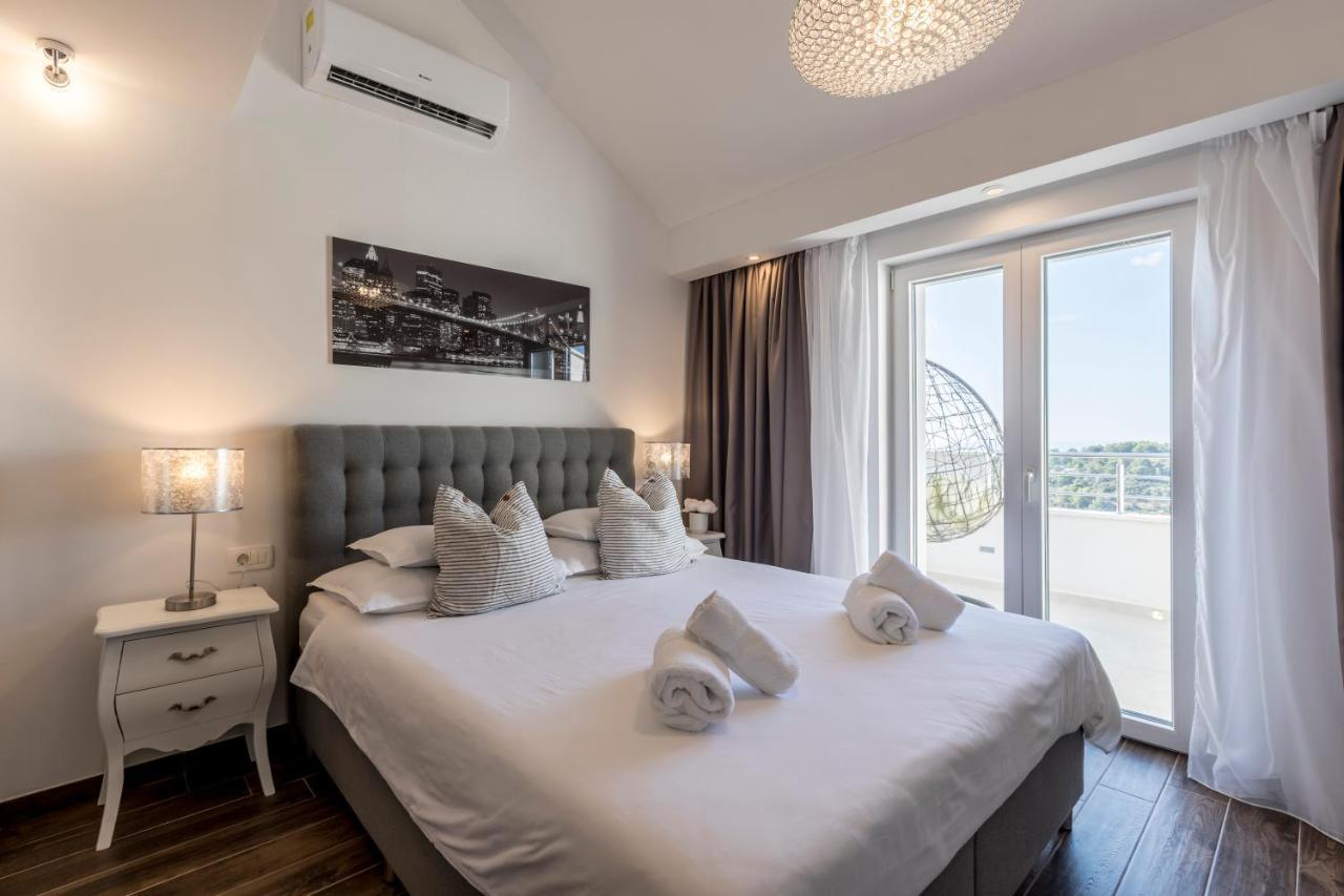 Hvar De Luxe 1 Ostanak kod kuće *